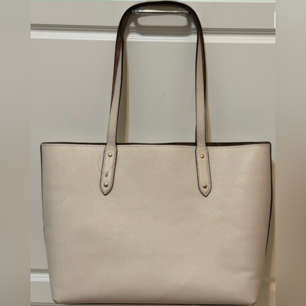 Coach Tote & Wallet EUC - Picture 4 of 10